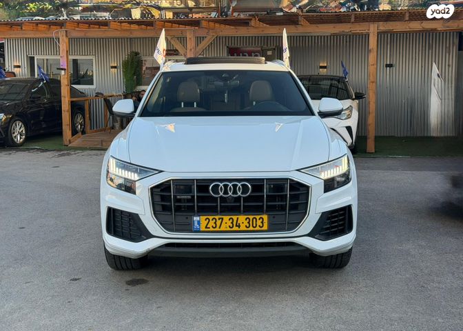 מודעת רכב אאודי Q8
