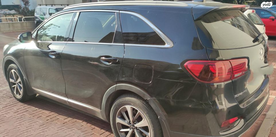 מודעת רכב קיה סורנטו