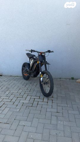 מודעת רכב סורון Light Bee X