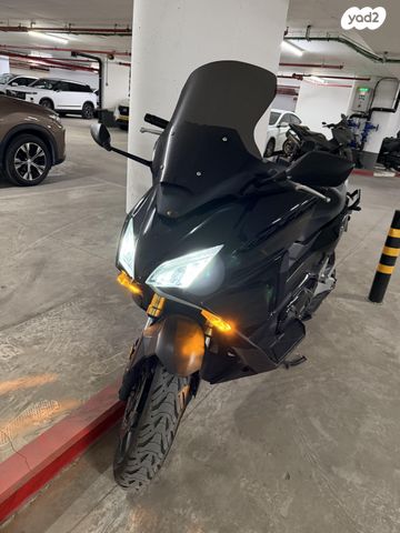 מודעת רכב הונדה פורזה 750