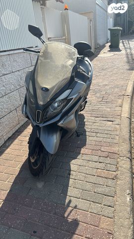 מודעת רכב קימקו דאון-טאון 350