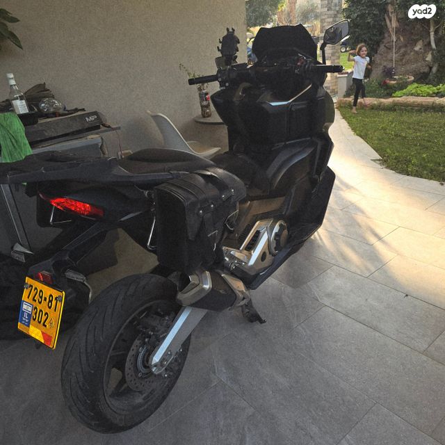 מודעת רכב הונדה פורזה 750