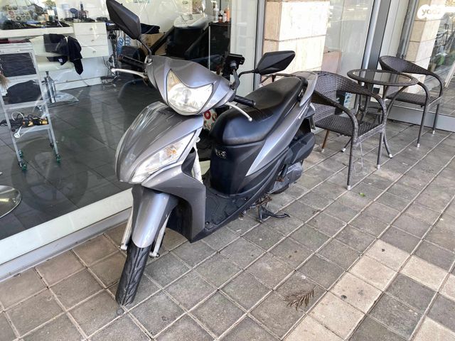 מודעת רכב הונדה ויז'ן 110