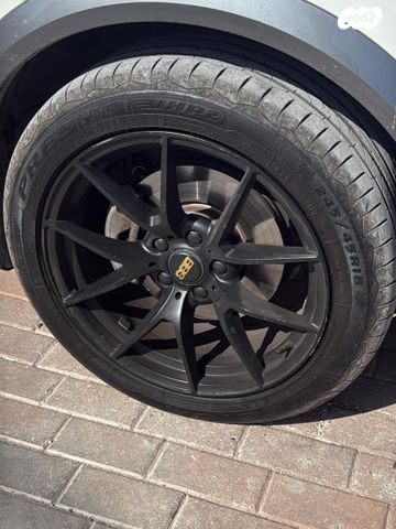 feedItemObj.data.row_1