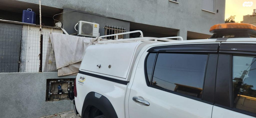 feedItemObj.data.row_1