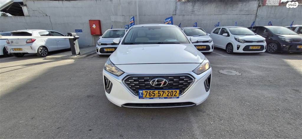 מודעת רכב יונדאי איוניק