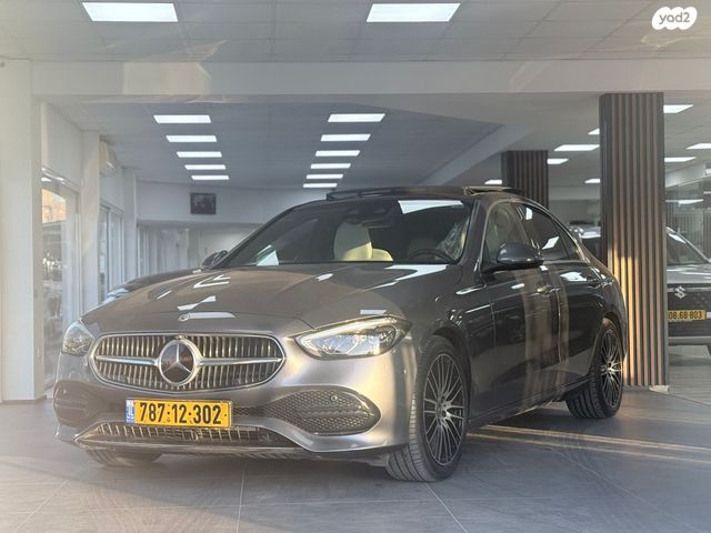 מודעת רכב מרצדס-בנץ C-class