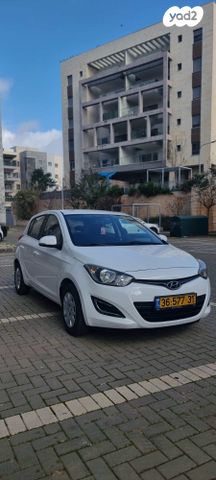 מודעת רכב יונדאי i20