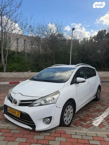 מודעת רכב טויוטה ורסו