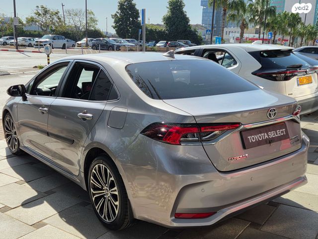 מודעת רכב טויוטה קורולה 2