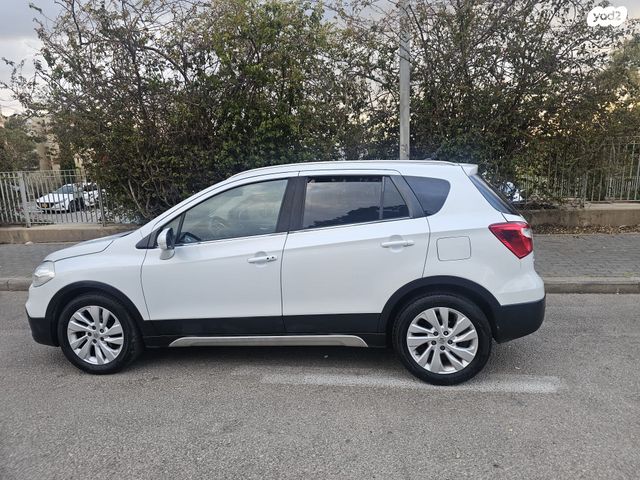 מודעת רכב סוזוקי קרוסאובר