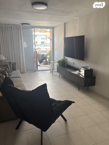 הרב מיימון 24