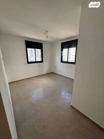 הרב מרדכי אליהו 28