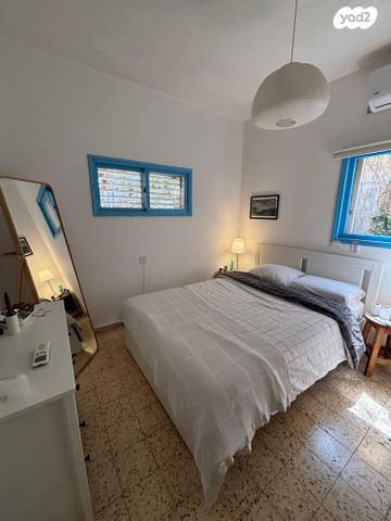 מרכז בעלי מלאכה 32