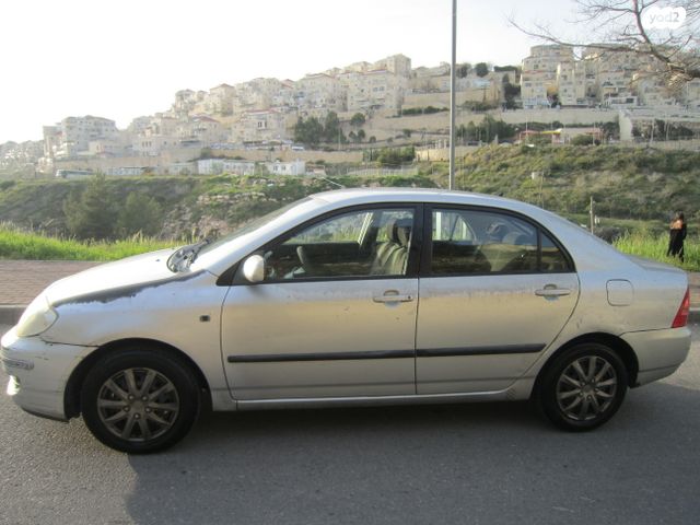 מודעת רכב טויוטה קורולה