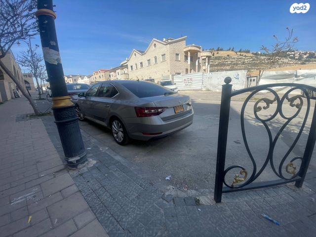 מודעת רכב סקודה סופרב