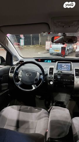 מודעת רכב טויוטה פריוס