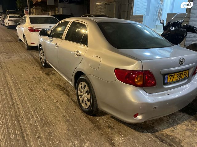 מודעת רכב טויוטה קורולה