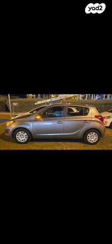 מודעת רכב יונדאי i20