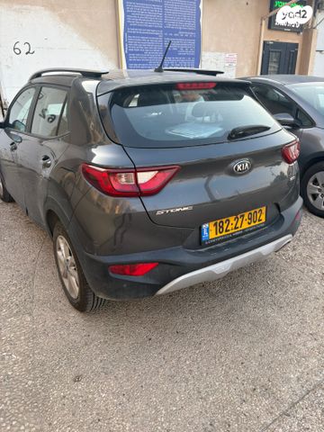 מודעת רכב קיה סטוניק