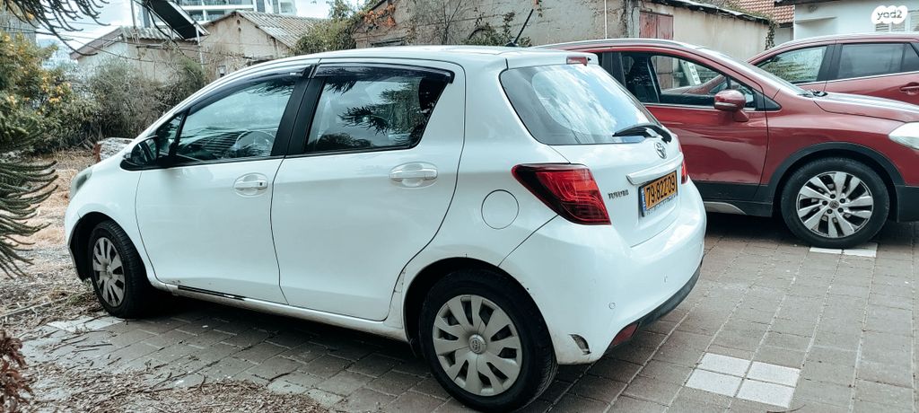 מודעת רכב טויוטה יאריס