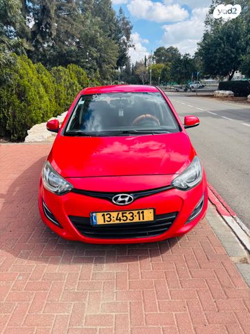 מודעת רכב יונדאי i20