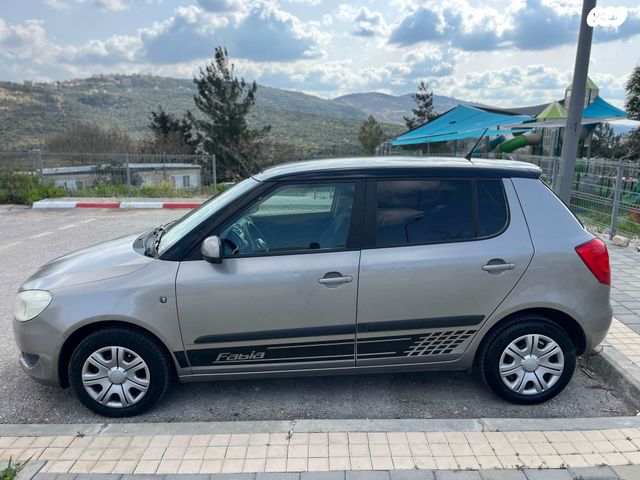 מודעת רכב סקודה פאביה