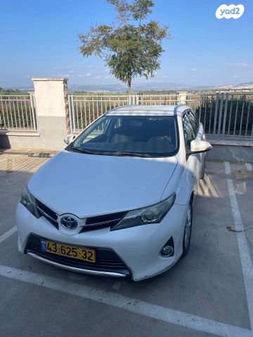 מודעת רכב טויוטה אוריס