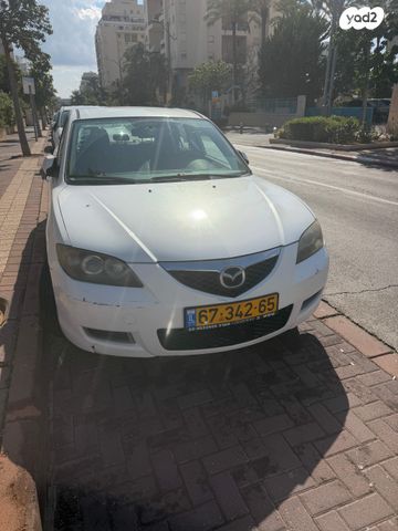 מודעת רכב מאזדה 3