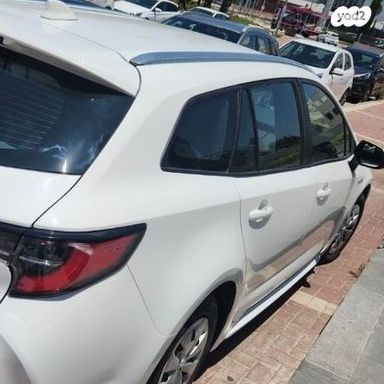 מודעת רכב טויוטה קורולה