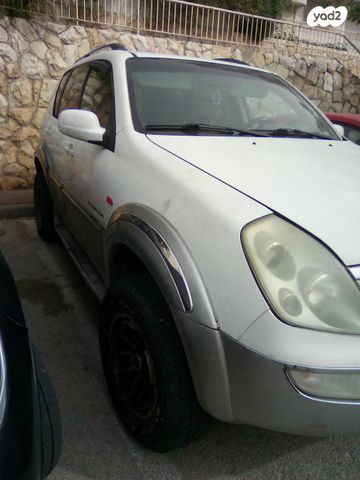 מודעת רכב סאנגיונג רקסטון