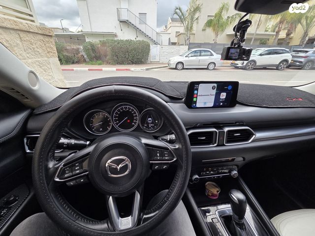 מודעת רכב מאזדה CX-5