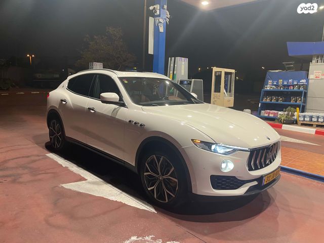 מודעת רכב מזראטי לבנטה 