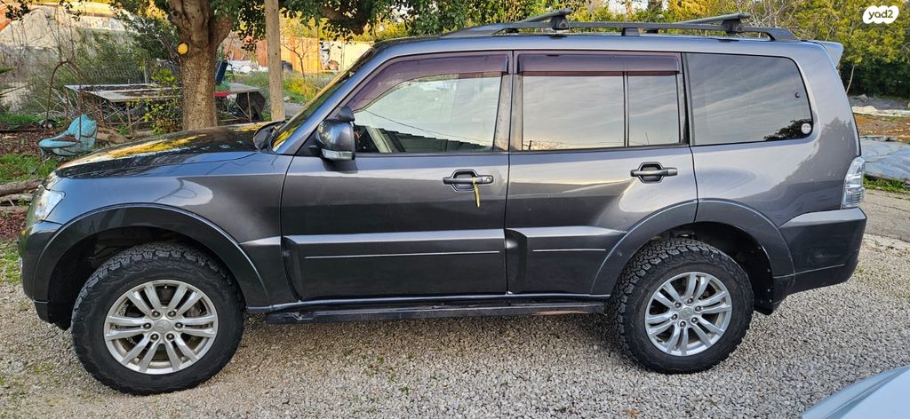 מודעת רכב מיצובישי פג'רו