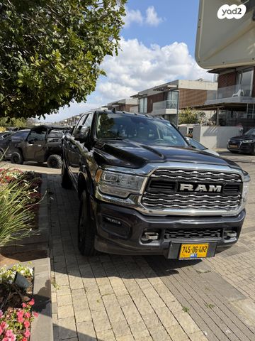 מודעת רכב דודג'