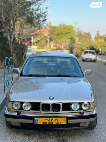 מודעת רכב ב מ וו