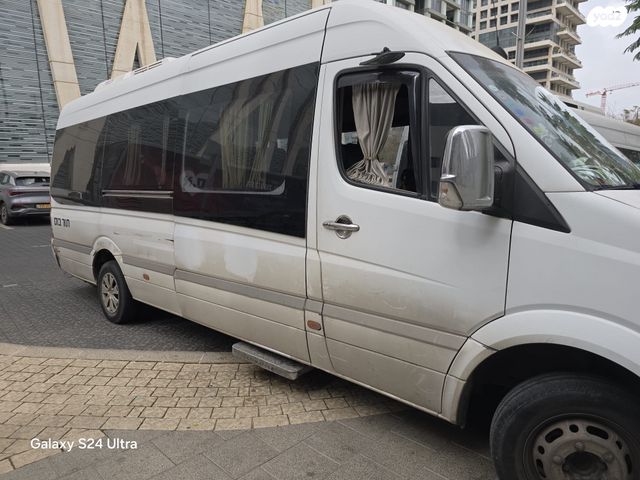 מודעת רכב מיניבוסים ורכבי הסעות