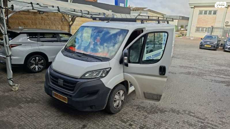 מודעת רכב פיאט