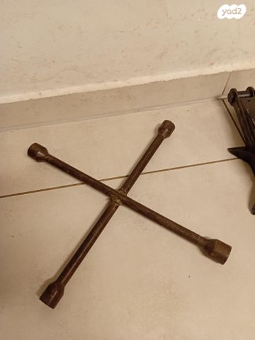 feedItemObj.data.row_1