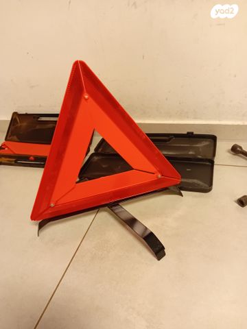 feedItemObj.data.row_1