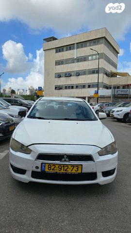 מודעת רכב מיצובישי לנסר