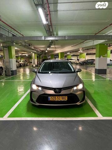 מודעת רכב טויוטה קורולה 1