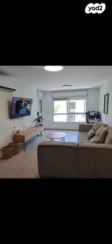 חיים לסקוב 4