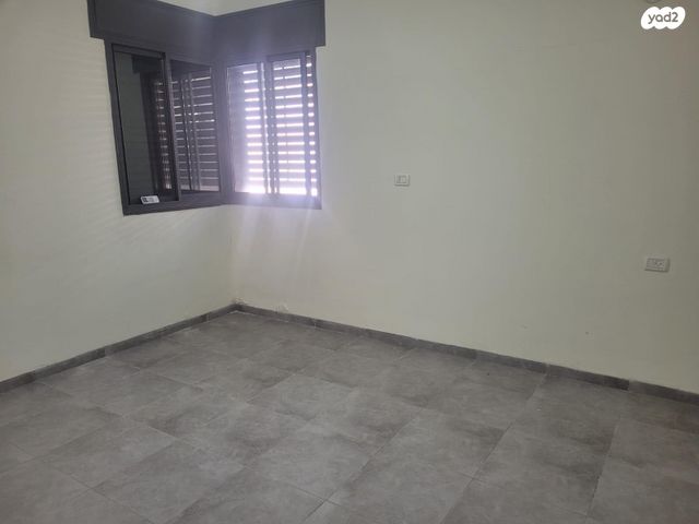 חניון בית אלפא 1