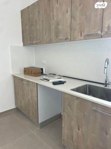 יצחק שמיר 68