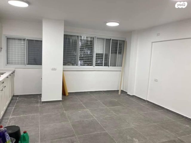 עולי הגרדום 28