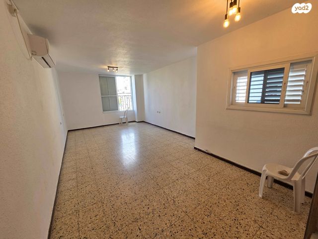 שדרות בנימין 64