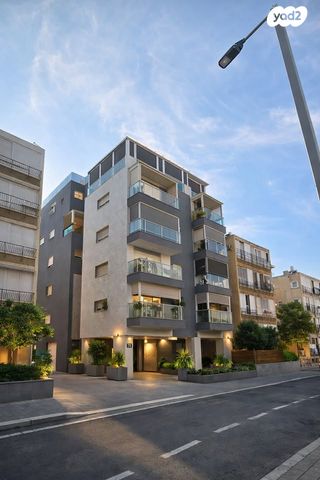 מודעת נכס, דניאל, לב העיר, בת ים