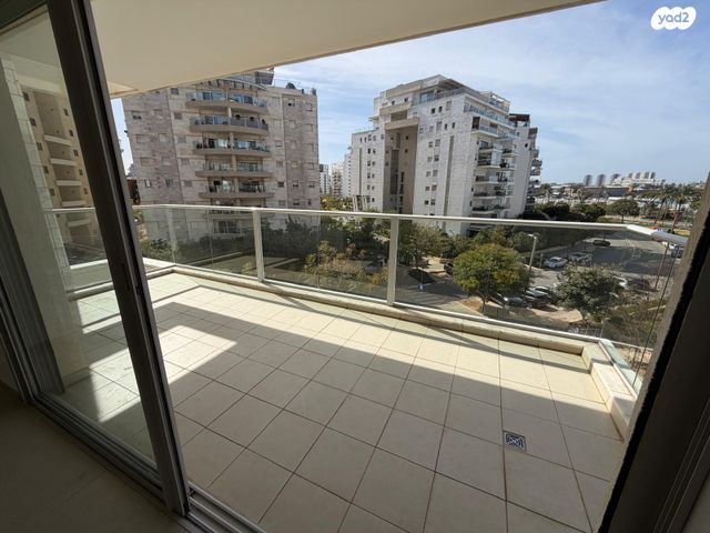 חנה רובינא 14