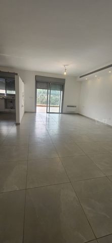 דירת גן להשכרה בירושלים (תיווך) — 4